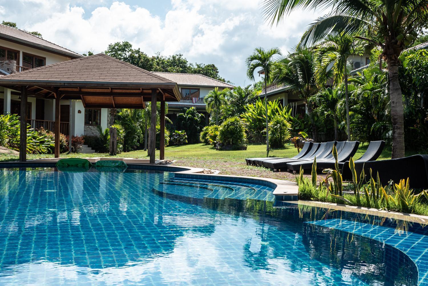 Blue Hill Residence Hua Thanon  Extérieur photo